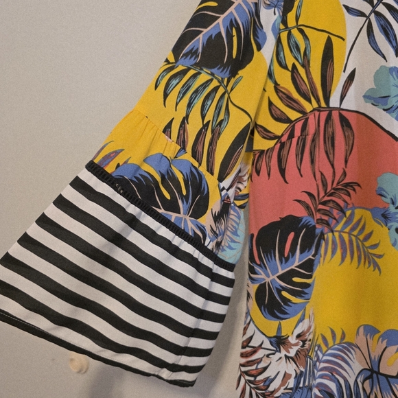 Valerie Stevens Tropical Blouse Top Bell Sleeves Resort Vacation Women's XL - Picture 6 of 12
